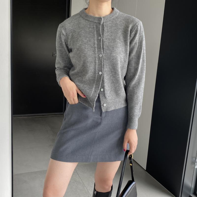 Womens Sweaters + Cardigans | Crewneck Cardigan In Cashmere Clothing husky